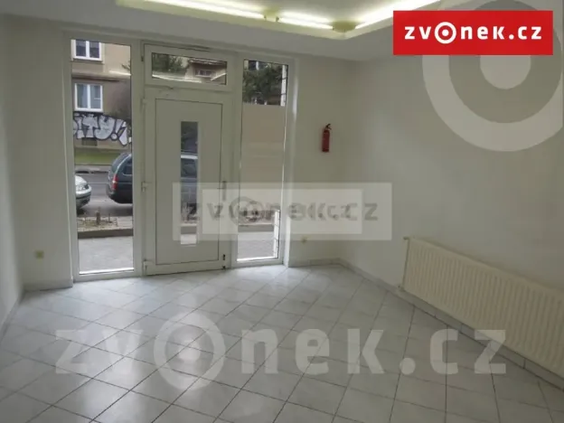 Pronájem kanceláře, Zlín, Sokolská, 78 m2