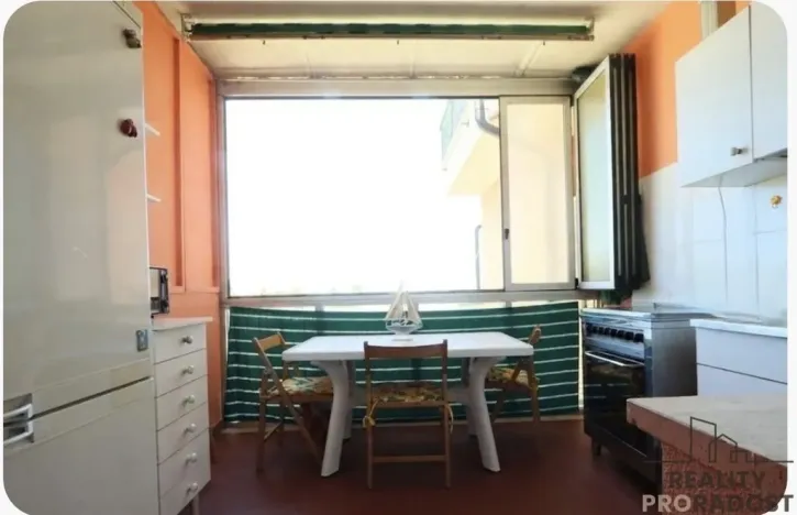 Prodej bytu 2+kk, Via Camillo Benso Conte di Cavour,Alba Adriatica,Itálie, 42 m2
