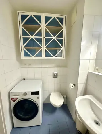 Pronájem bytu 2+kk, Praha - Žižkov, Jeseniova, 55 m2