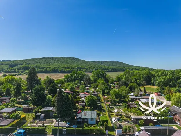 Prodej podílu zahrady, Mladá Boleslav, 353 m2
