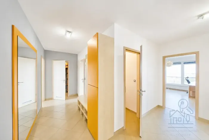 Prodej bytu 4+kk, Praha - Letňany, Chlebovická, 106 m2