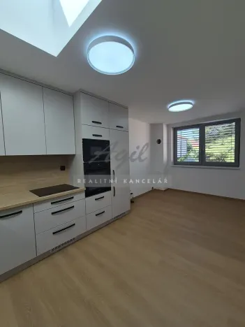 Pronájem bytu 2+kk, Šlapanice, 47 m2