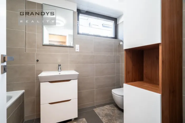 Pronájem bytu 3+kk, Praha, K Beranovu, 77 m2