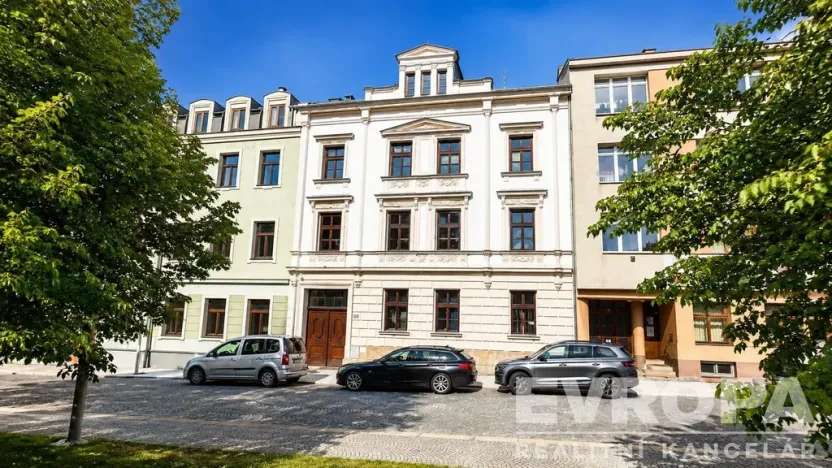 Prodej bytu 3+1, Mladá Boleslav - Mladá Boleslav II, Komenského náměstí, 113 m2