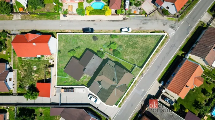 Prodej rodinného domu, Tišice - Kozly, Labská, 180 m2