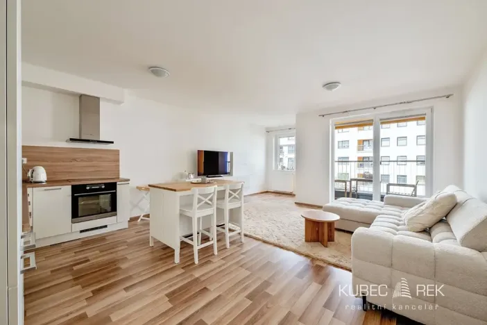 Pronájem bytu 3+kk, Praha - Uhříněves, Oty Bubeníčka, 86 m2