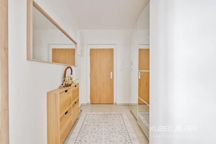 Pronájem bytu 3+kk, Praha - Uhříněves, Oty Bubeníčka, 86 m2