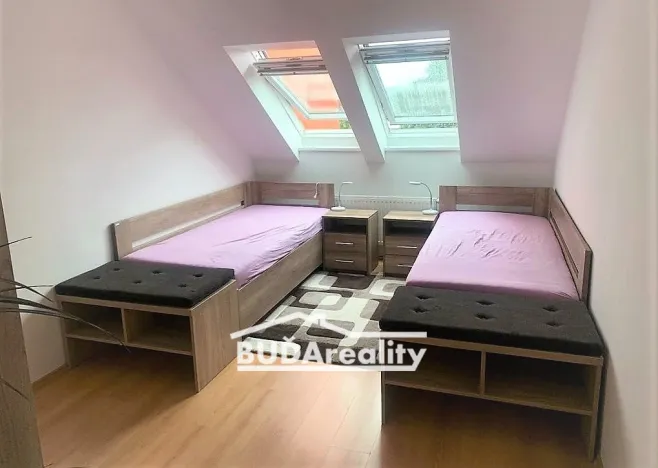 Pronájem bytu 2+kk, Otrokovice, J. Jabůrkové, 65 m2