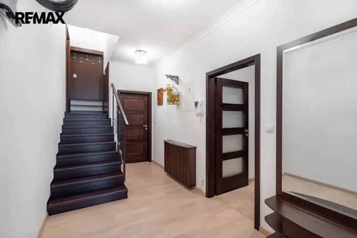 Prodej bytu 4+kk, Karlovy Vary, Libušina, 171 m2