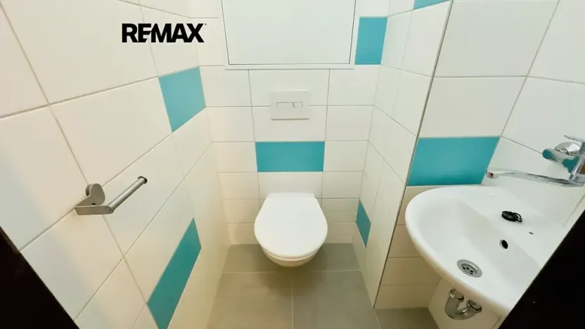 Pronájem kanceláře, Praha - Háje, Kupeckého, 100 m2