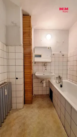 Prodej bytu 2+1, Hradec Králové, Ladova, 60 m2