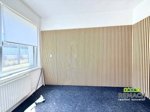 Pronájem kanceláře, Kunovice, Na Záhonech, 37 m2