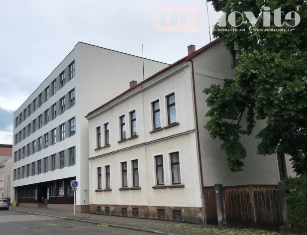 Pronájem kanceláře, Hradec Králové - Pražské Předměstí, Nerudova, 18 m2