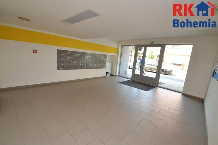 Pronájem bytu 2+kk, Praha - Letňany, Frýdecká, 54 m2