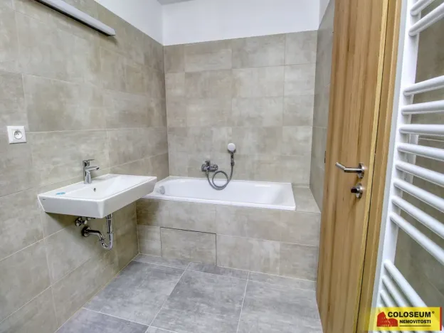 Pronájem bytu 3+kk, Znojmo, 85 m2