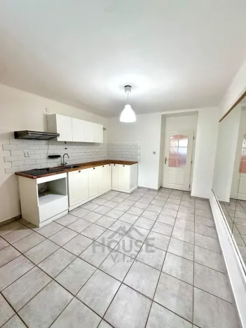 Prodej bytu 2+1, Praha - Žižkov, Jeseniova, 71 m2