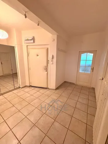 Prodej bytu 2+1, Praha - Žižkov, Jeseniova, 71 m2