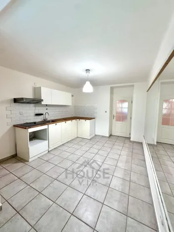 Pronájem bytu 3+kk, Praha - Žižkov, Jeseniova, 71 m2