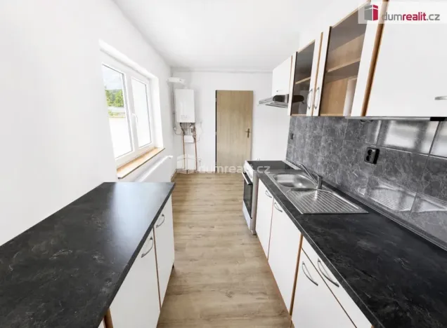 Pronájem bytu 3+1, Dubí, Tovární, 90 m2