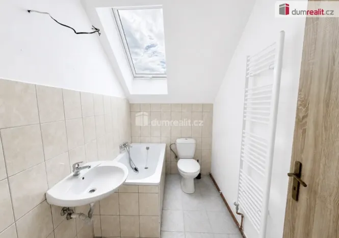 Pronájem bytu 3+1, Dubí, Tovární, 90 m2