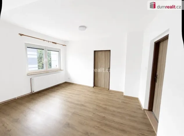 Pronájem bytu 3+1, Dubí, Tovární, 90 m2