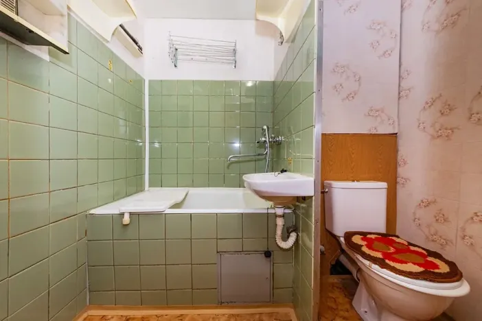 Prodej bytu 2+kk, Praha - Kobylisy, Třeboradická, 47 m2