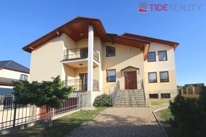 Pronájem vily, Jesenice, Vilová, 420 m2