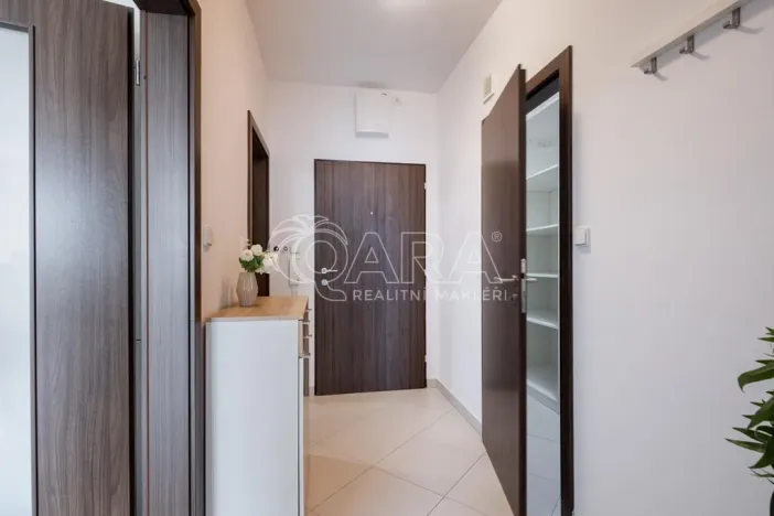 Prodej bytu 2+kk, Praha - Stodůlky, Svitákova, 67 m2