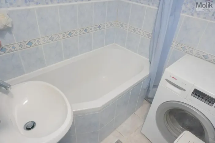 Prodej bytu 3+1, Chomutov, Pod Břízami, 60 m2