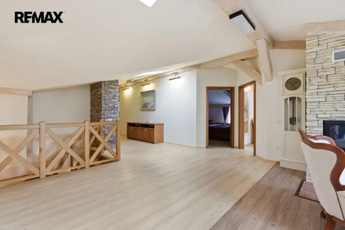 Prodej kanceláře, Karlovy Vary, Moskevská, 205 m2