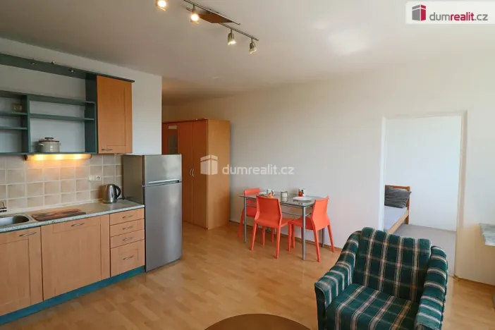 Prodej bytu 2+kk, Praha - Kamýk, Zárubova, 43 m2