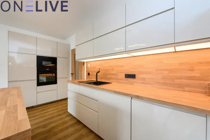 Pronájem bytu 3+kk, Dobřany, Loudů, 84 m2