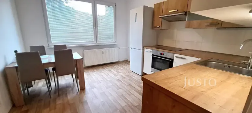 Pronájem bytu 2+kk, Písek, třída Přátelství, 40 m2