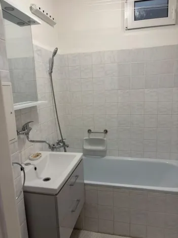 Pronájem bytu 2+1, Pardubice, Bratranců Veverkových, 51 m2