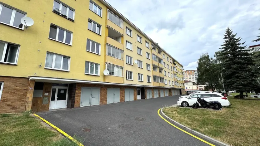 Prodej bytu 2+1, Klášterec nad Ohří, Lidická, 63 m2