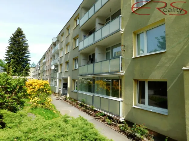 Pronájem bytu 3+1, Jablonec nad Nisou, Na Výšině, 62 m2