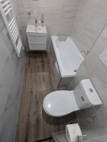 Pronájem bytu 2+1, Klášterec nad Ohří - Miřetice u Klášterce nad Ohří, Pionýrů, 60 m2
