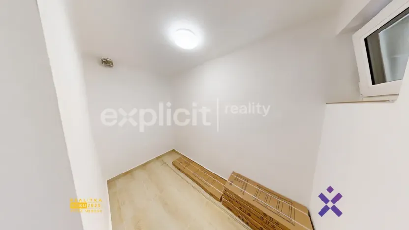 Pronájem rodinného domu, Lužná, 150 m2