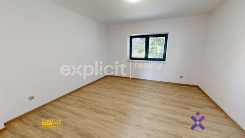 Pronájem rodinného domu, Lužná, 150 m2