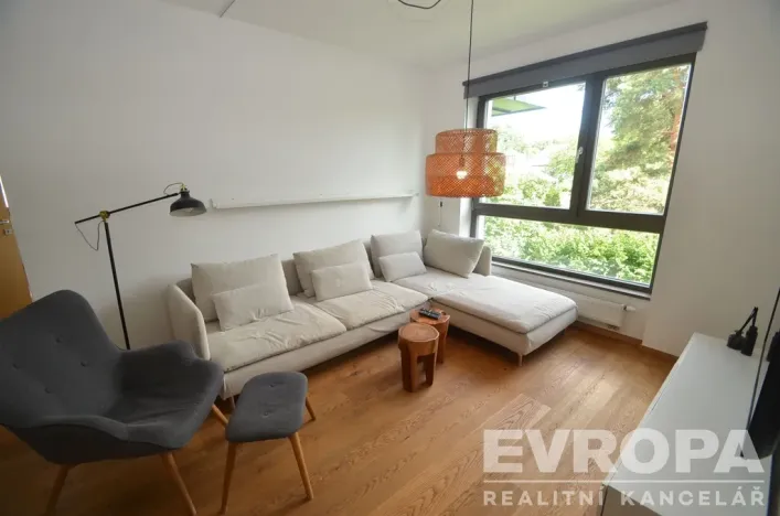 Pronájem bytu 3+kk, Praha, Na Křtině, 98 m2