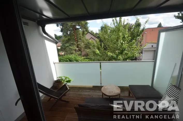 Pronájem bytu 3+kk, Praha, Na Křtině, 98 m2