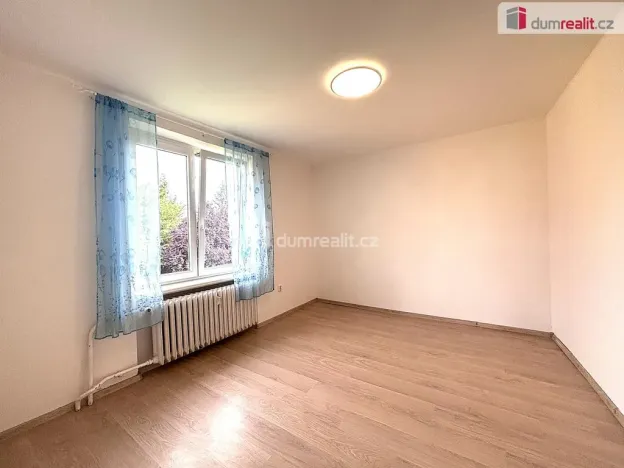 Pronájem bytu 2+1, Sokolov, Boženy Němcové, 55 m2