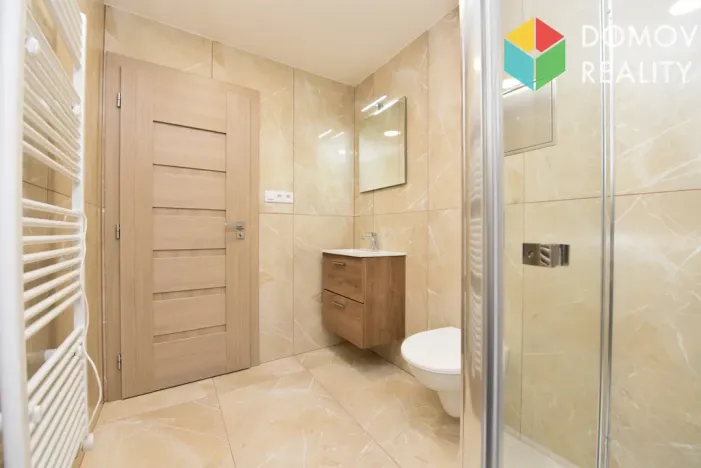 Prodej bytu 2+1, Králův Dvůr, Pod Hájem, 60 m2
