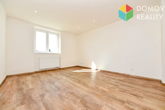 Prodej bytu 2+1, Králův Dvůr, Pod Hájem, 60 m2