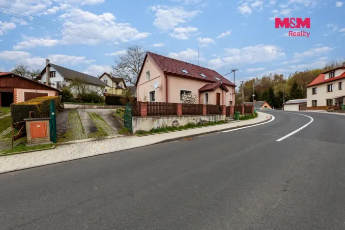 Prodej rodinného domu, Lomnice, Kraslická, 166 m2
