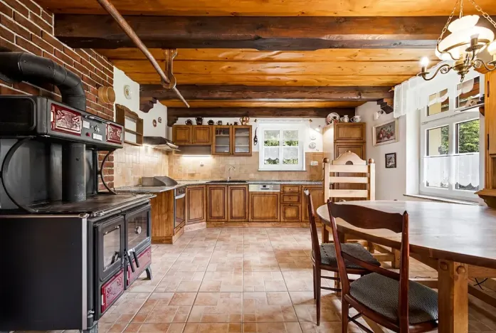 Prodej rodinného domu, Višňová, 250 m2