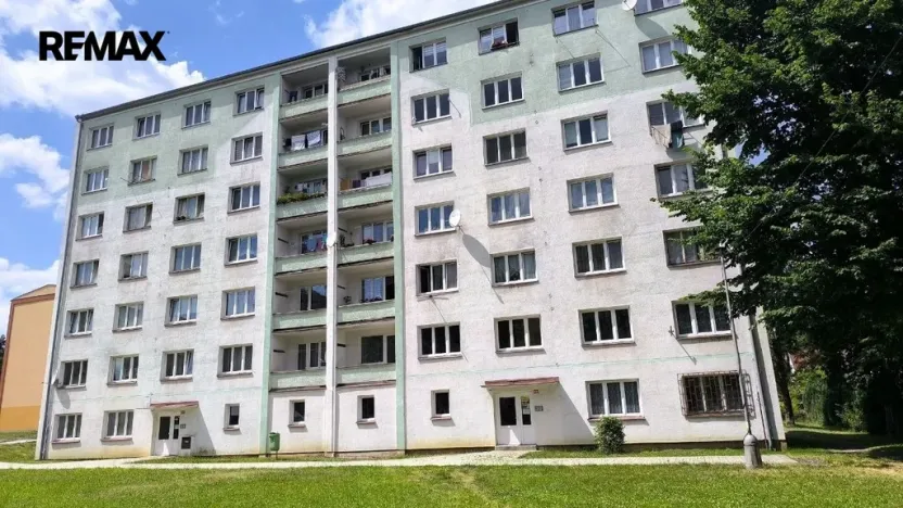 Prodej bytu 2+1, Rotava, Sídliště, 53 m2