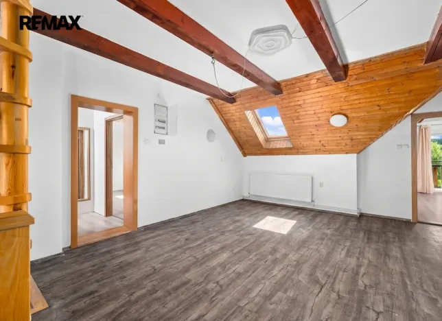 Prodej bytu 4+kk, Nový Knín, Sudovická, 98 m2