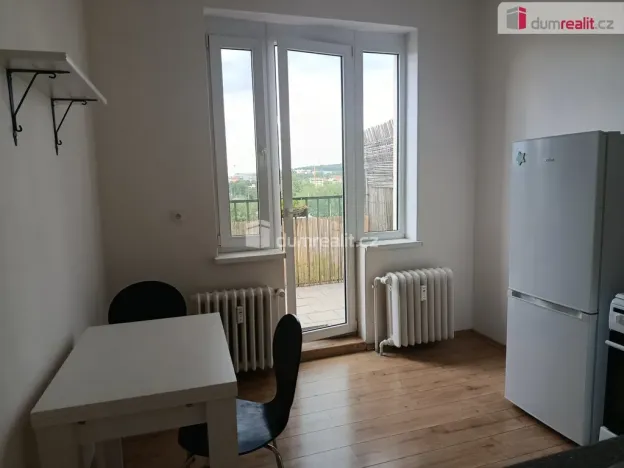 Pronájem bytu 1+1, Praha - Holešovice, Jankovcova, 33 m2