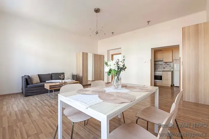 Prodej bytu 2+kk, Praha - Vokovice, Krátký lán, 53 m2
